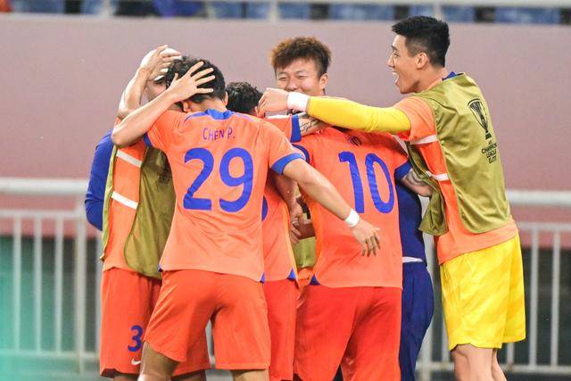 由于台风影响，U17国足与阿森纳共同夺冠